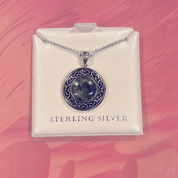 NIB Celtic Connemara Marble Necklace Sterling Silver - Picture 4 of 5